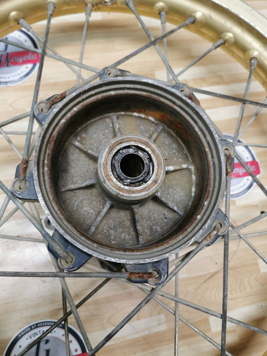 Yamaha YZ125 1987 rear wheel back hub 1986 1LX-25311-01-98