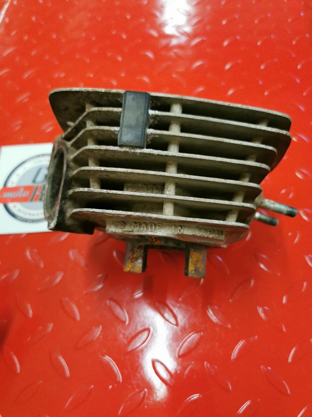 Suzuki TC125 1974 cylinder jug barrel 1975 T 2