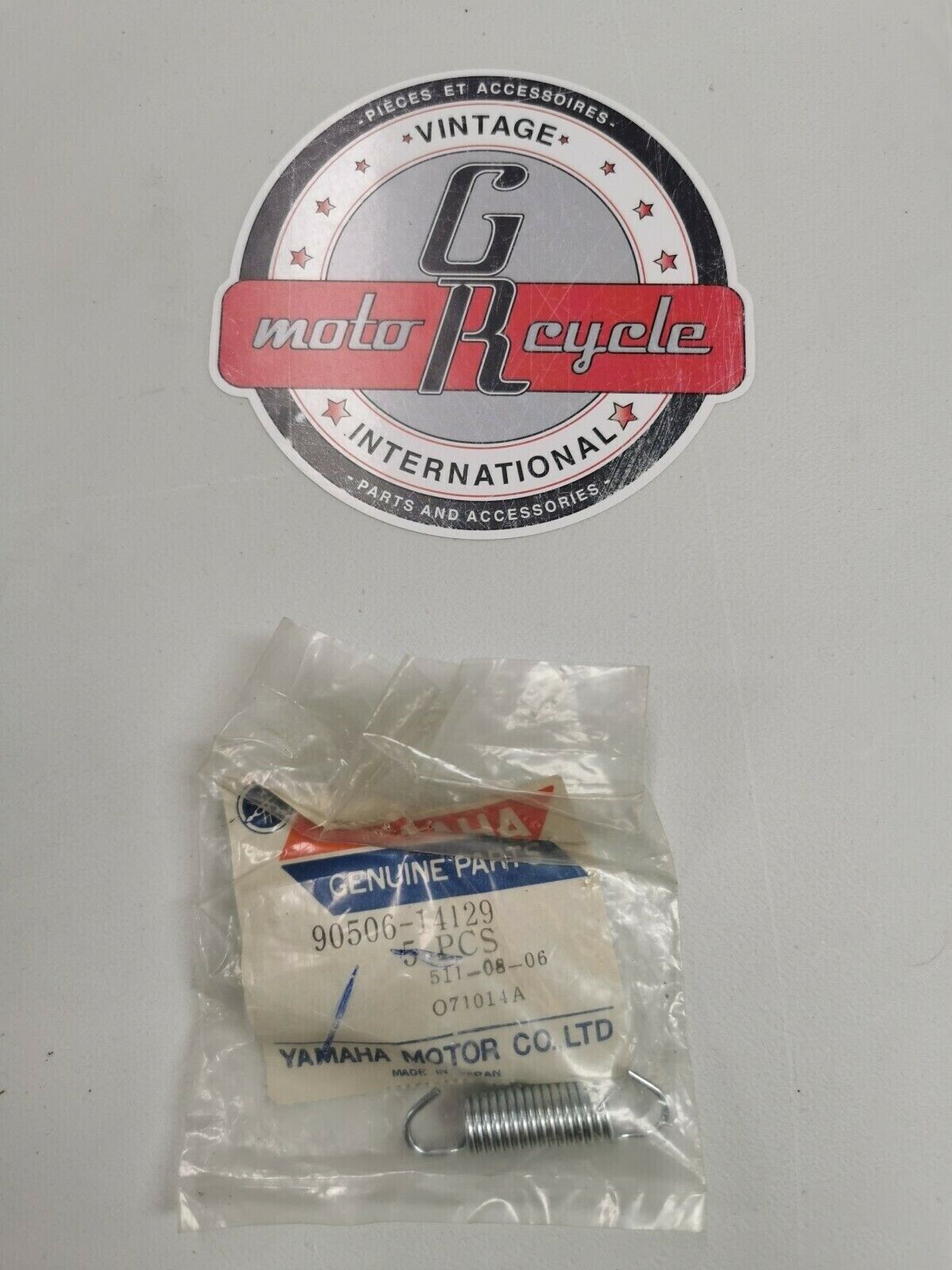 NOS Yamaha Tension Spring 90506-14129-00 Y3