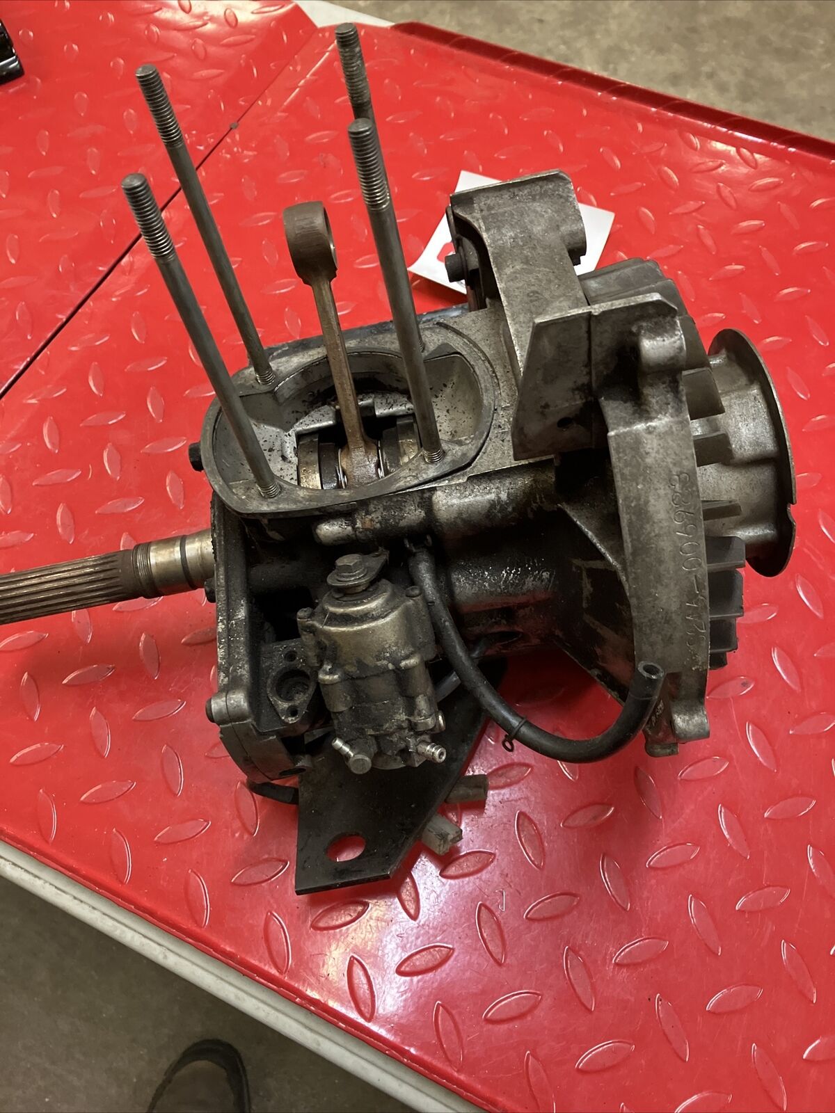 Yamaha ET250 1978 crankcase crankshaft engine motor botom end 8F3-15100-00-00