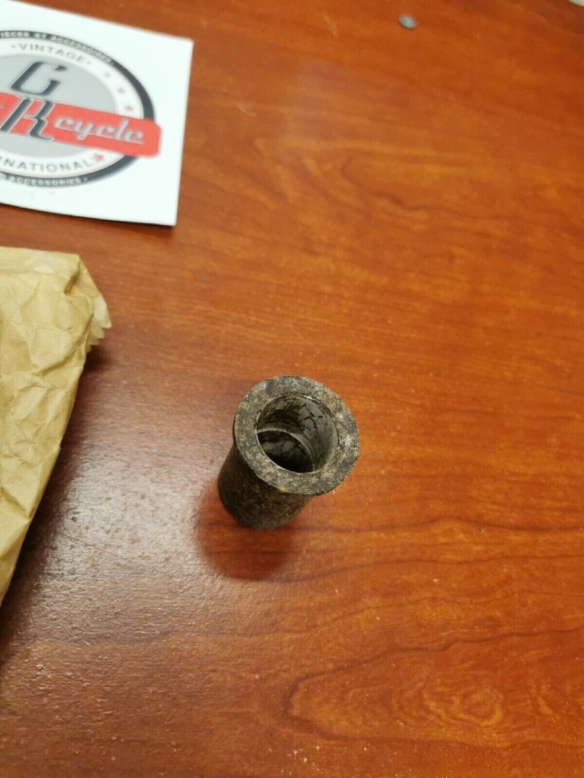 NOS Yamaha SPECIAL NYLON BUSHING 90386-22096-00 Y68