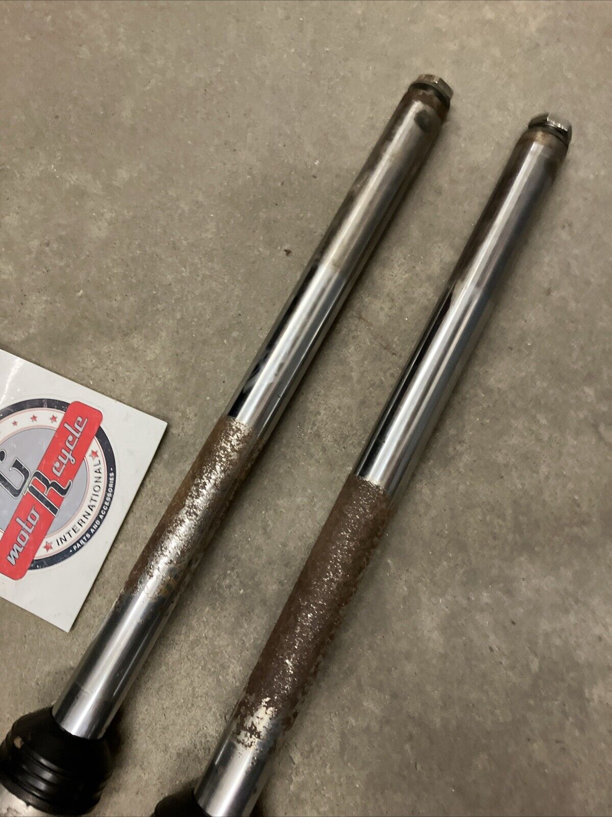 Suzuki RV90 1975 Front forks suspension damper