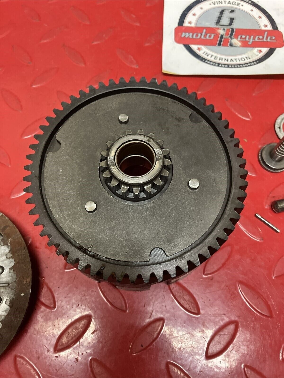 Suzuki DS100 1980 complete clutch assy basket hub pressure plate