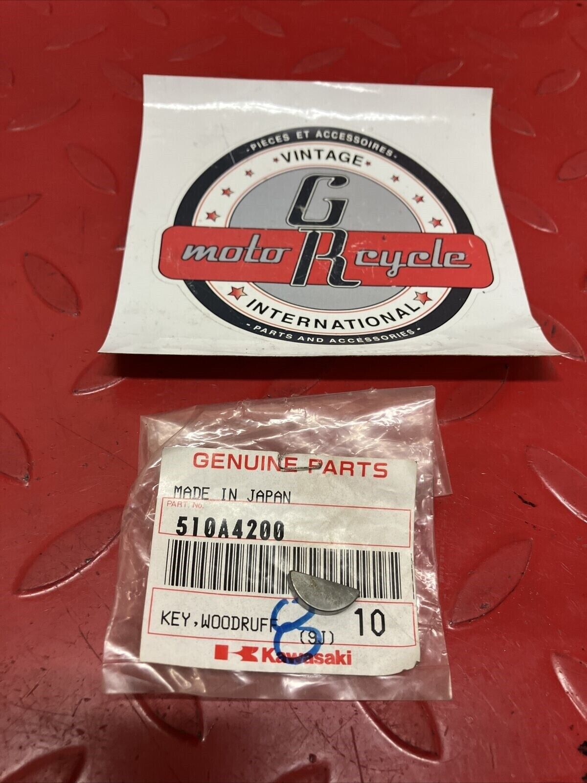 NEW NOS KAWASAKI WOODRUFF KEY 510A4200 K13