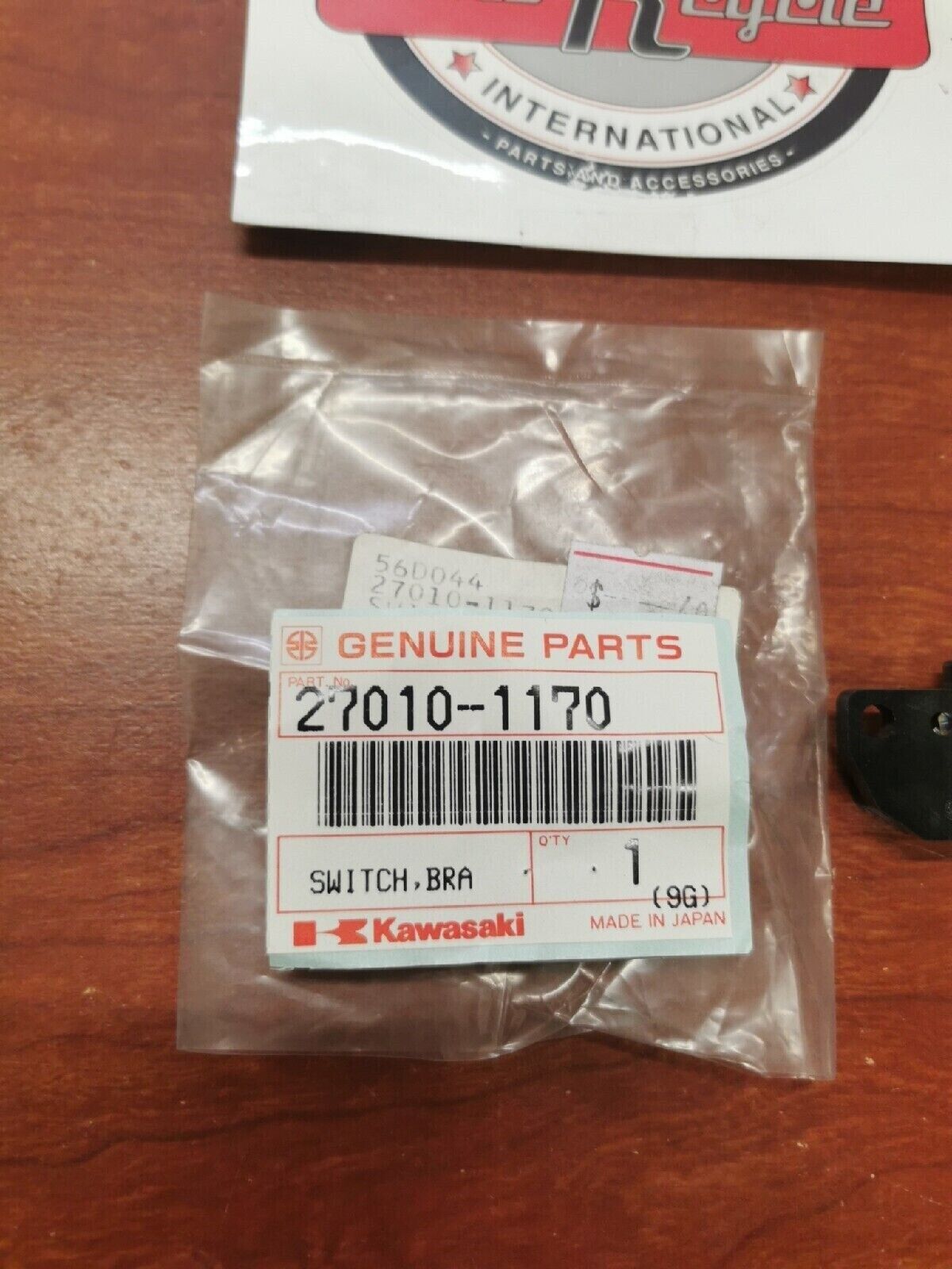 NOS Kawasaki VN1500 ZX600 ZX900 ZX750 BRAKE LIGHT SWITCH 27010-1170 K27