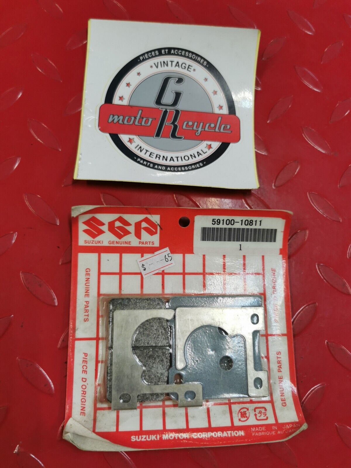 NOS SUZUKI VL1500 BRAKE PAD 59100-10811 S2