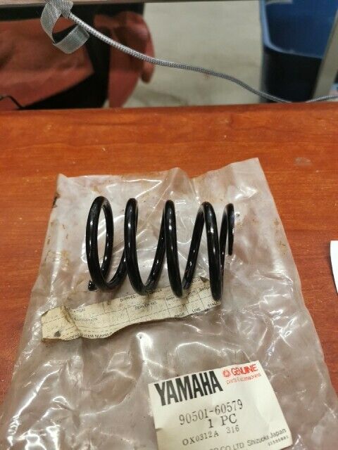 NOS Yamaha 1980 SRX440D COMPRESSION SPRING 90501-60579-00 Y125