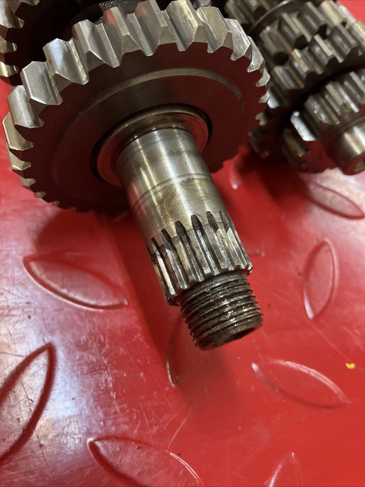 Suzuki RM125 1982 transmission mainshaft countershaft main cunter shaft gear