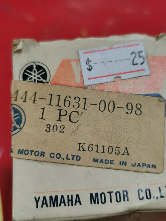 NOS YAMAHA DT125 PISTON STD 444-11631-00-98 SUPERCEDED 444-11631-00-97 Y33