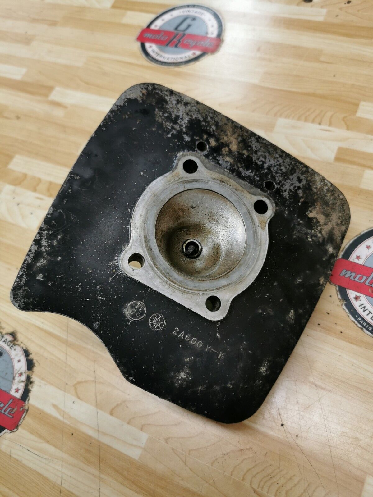Yamaha DT125 1980 cylinder jug barrel head 1981