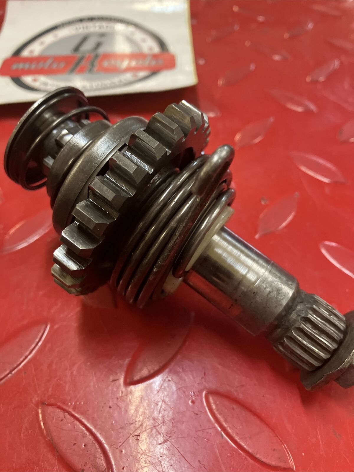 Suzuki RM125 1985 kickstarter kick starter spindle shaft idle gear 1984