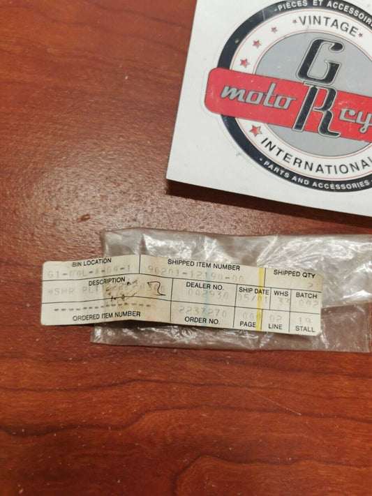 NOS YAMAHA PLATE WASHER 90201-12190-00 SUB. 90201-126A7-00 Y72