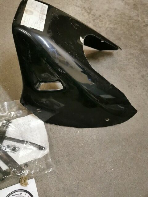 NOS SUPERBIKE GSF400 BLACK BELLY PAN MISSING GRILLE 320-5101-003