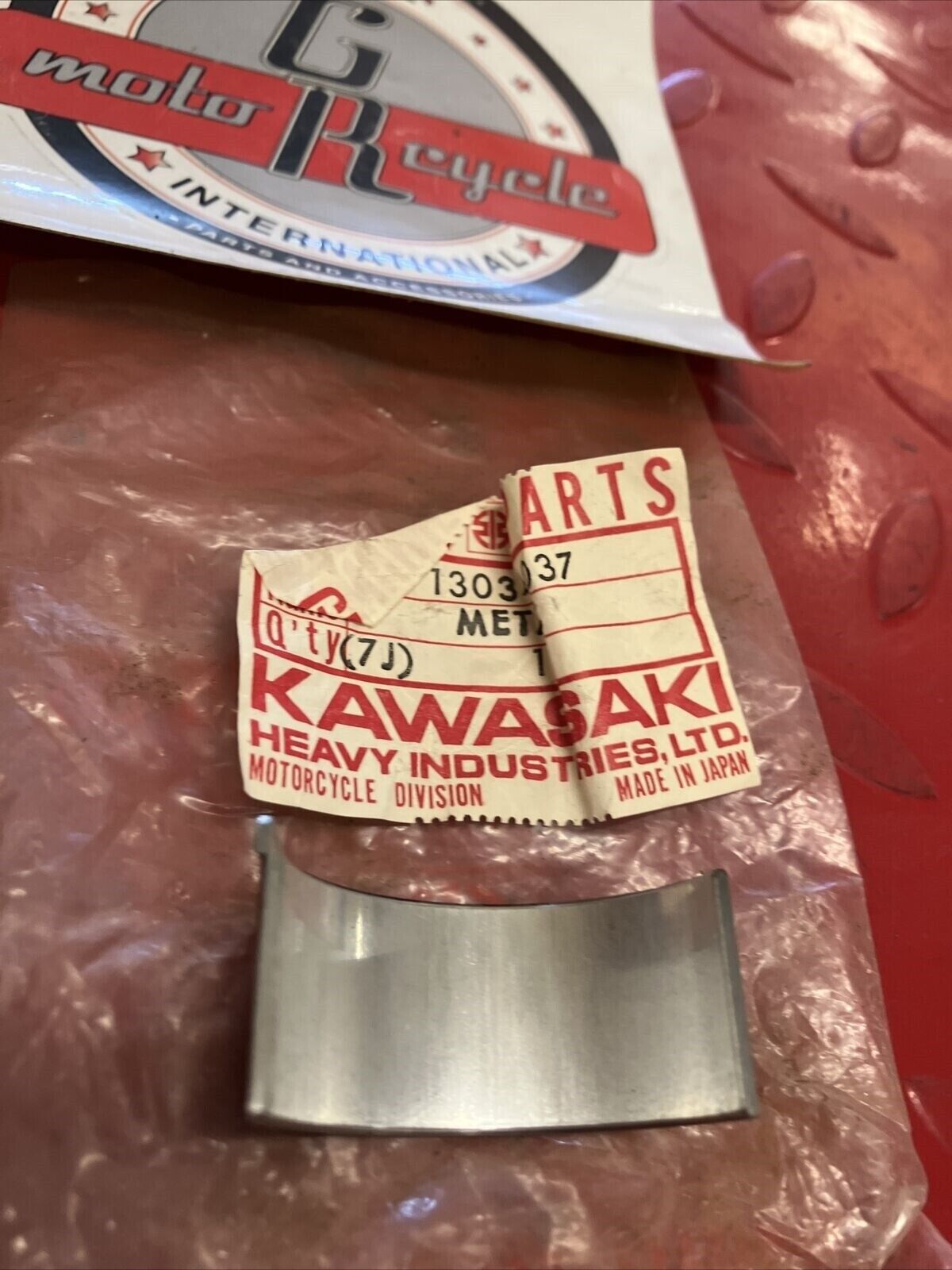 NOS KAWASAKI METAL CONROD BEARING 13034-037 K12
