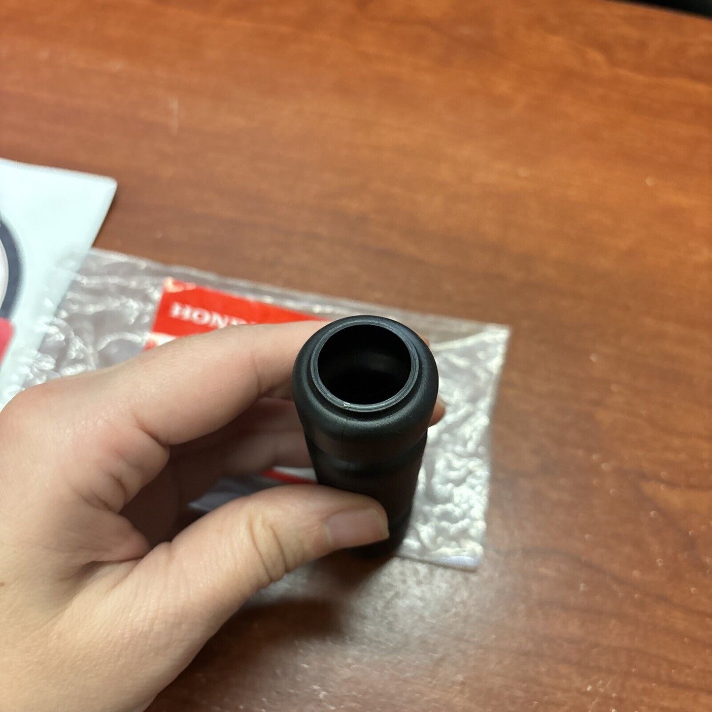 NOS Honda HS1132 HS35 HS55 HS70 HS80 CHUTE HANDLE GRIP 76351-730-000 H164