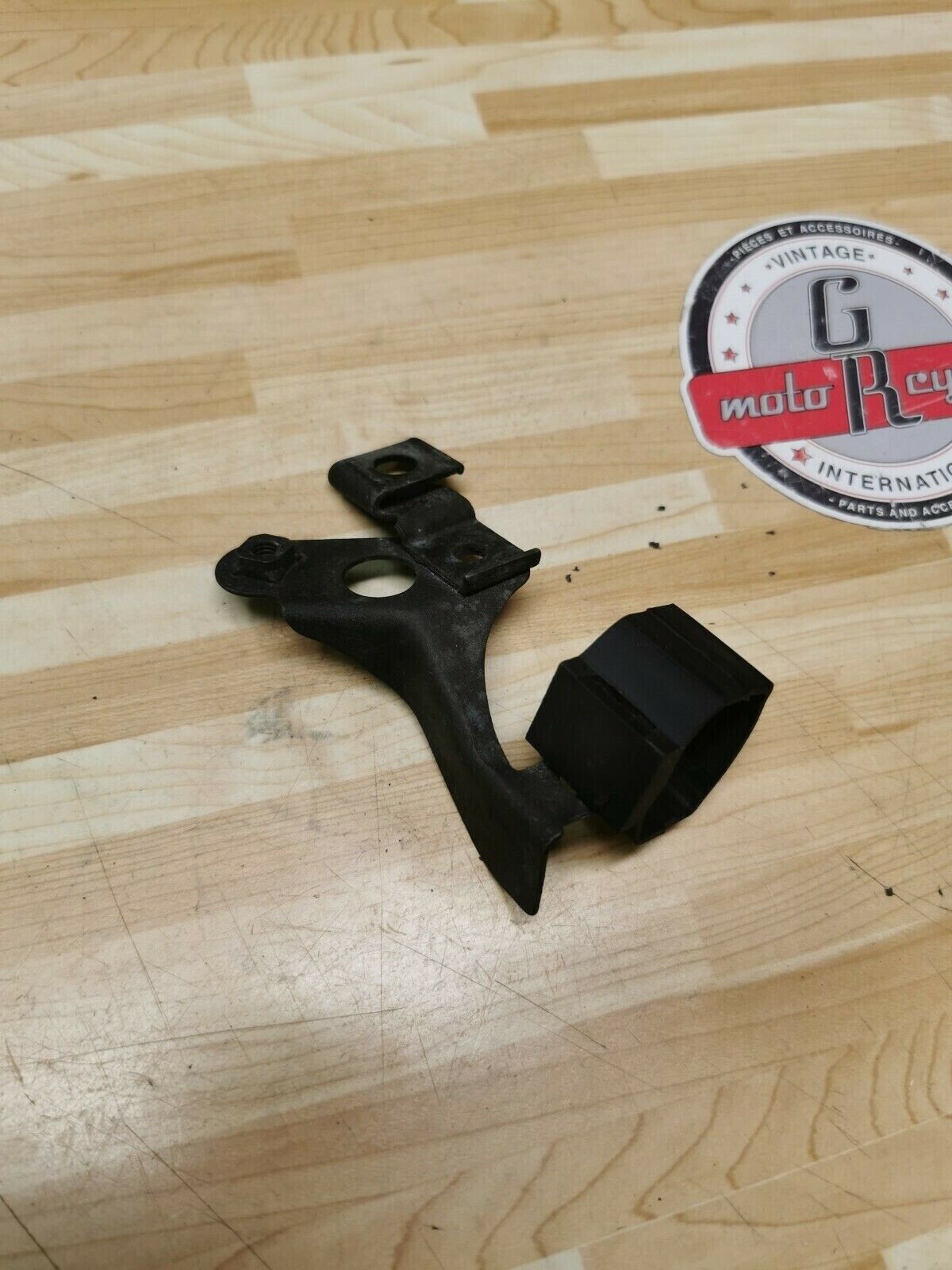 Yamaha DT200 1986 throttle cable electrical holder bracket stay plate