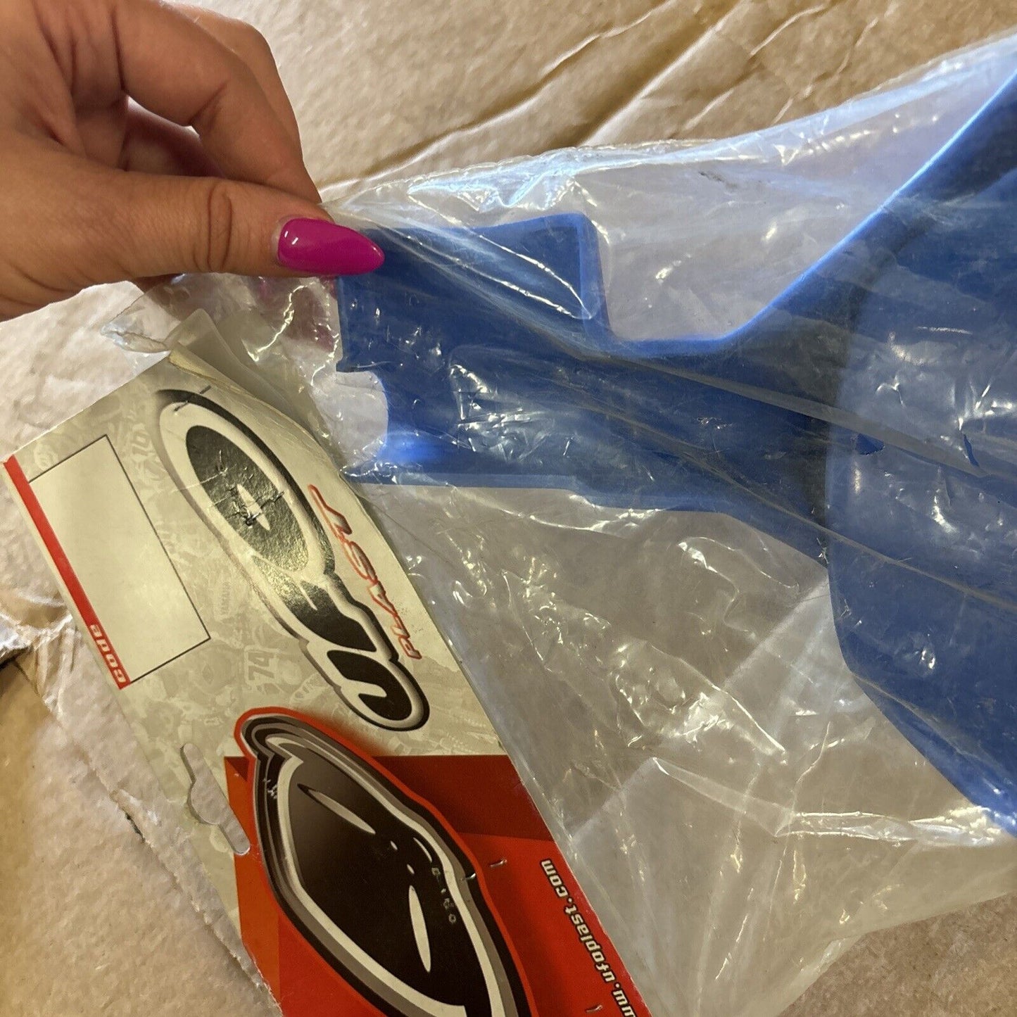 NOS UFO PLAST BLUE HANDGUARD PM01601-081