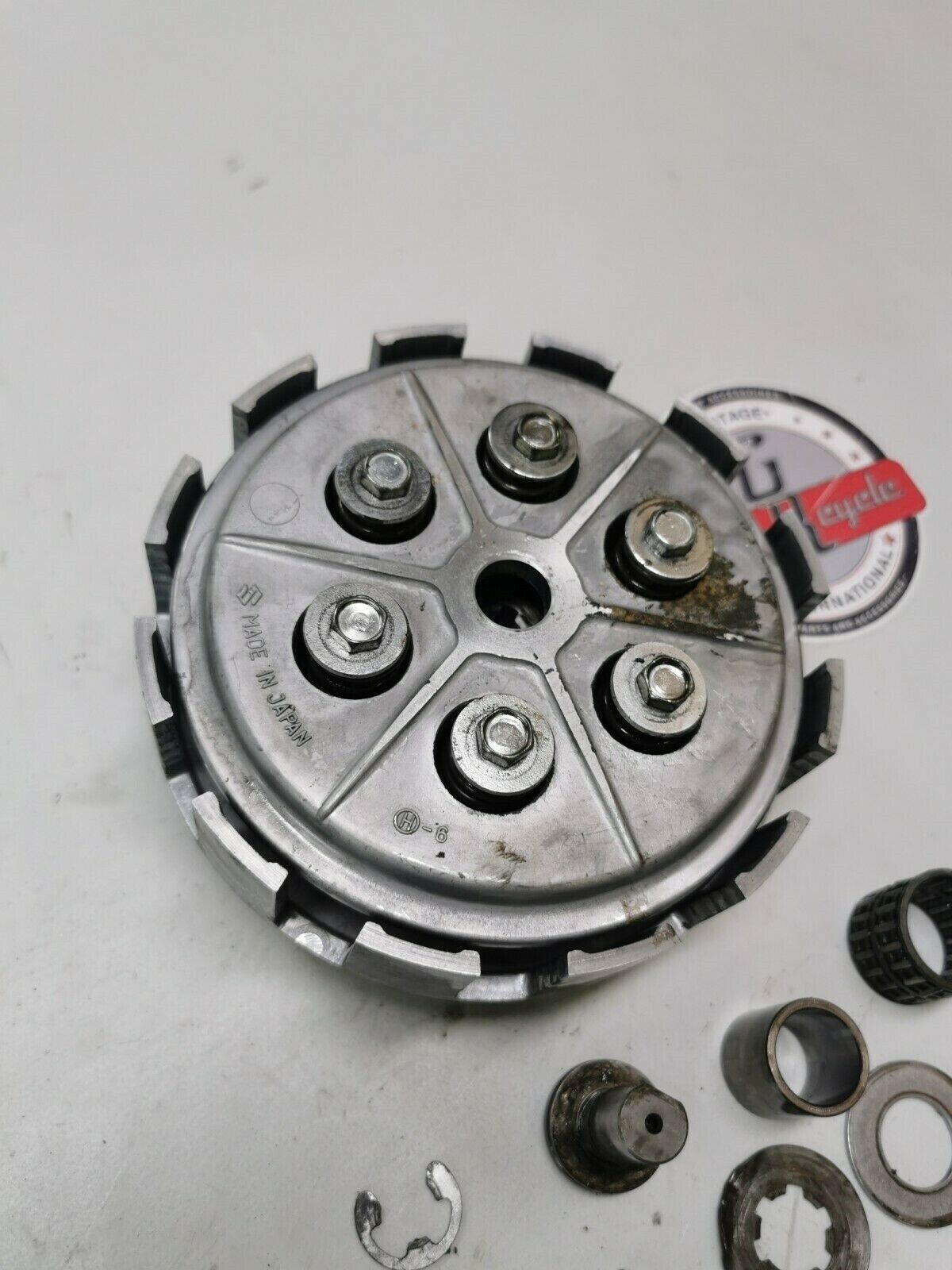 Suzuki RM250 1976 clutch basket hub pressure plate 21200-41100 21411-41101