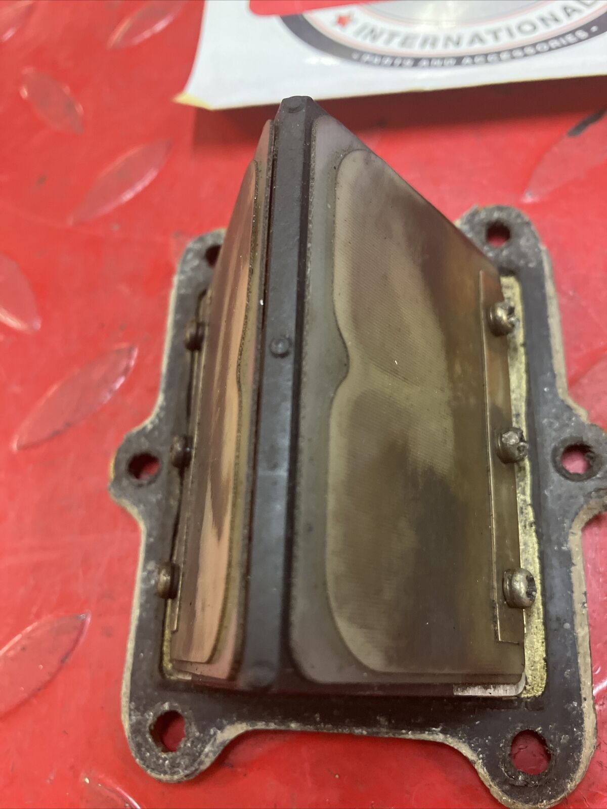 Honda CR250R 1988 Reed valve block cage
