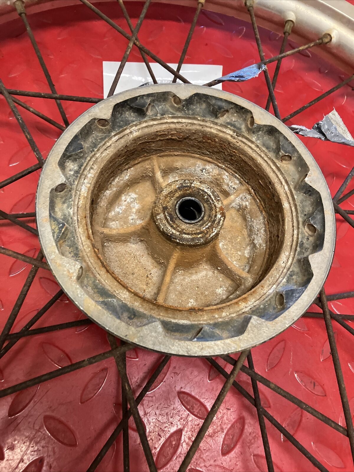 Suzuki RM125 1982 front wheel rim hub spoke 1981 2