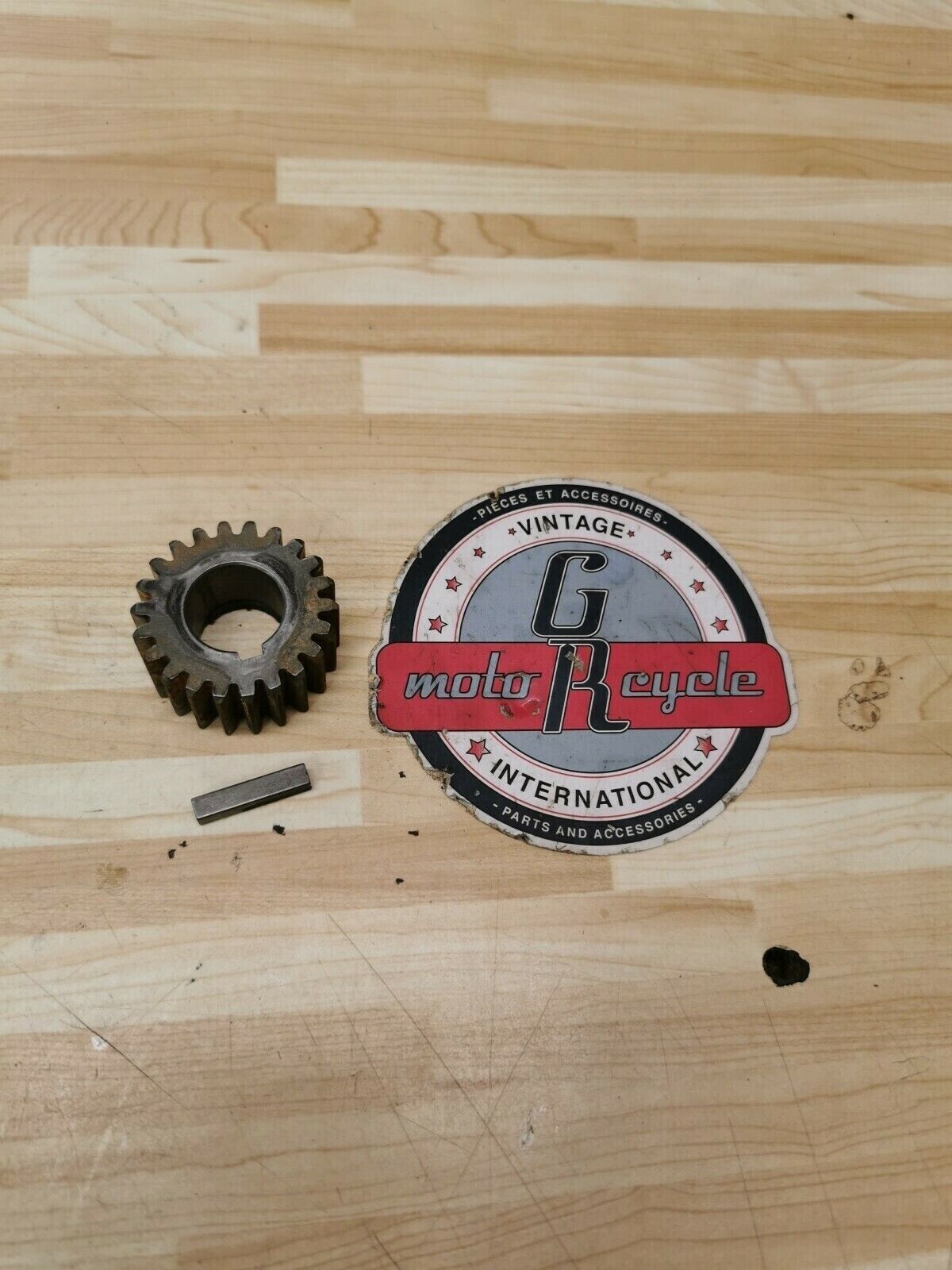 Yamaha XT200 1982 crankshaft primary drive gear 22T 1983