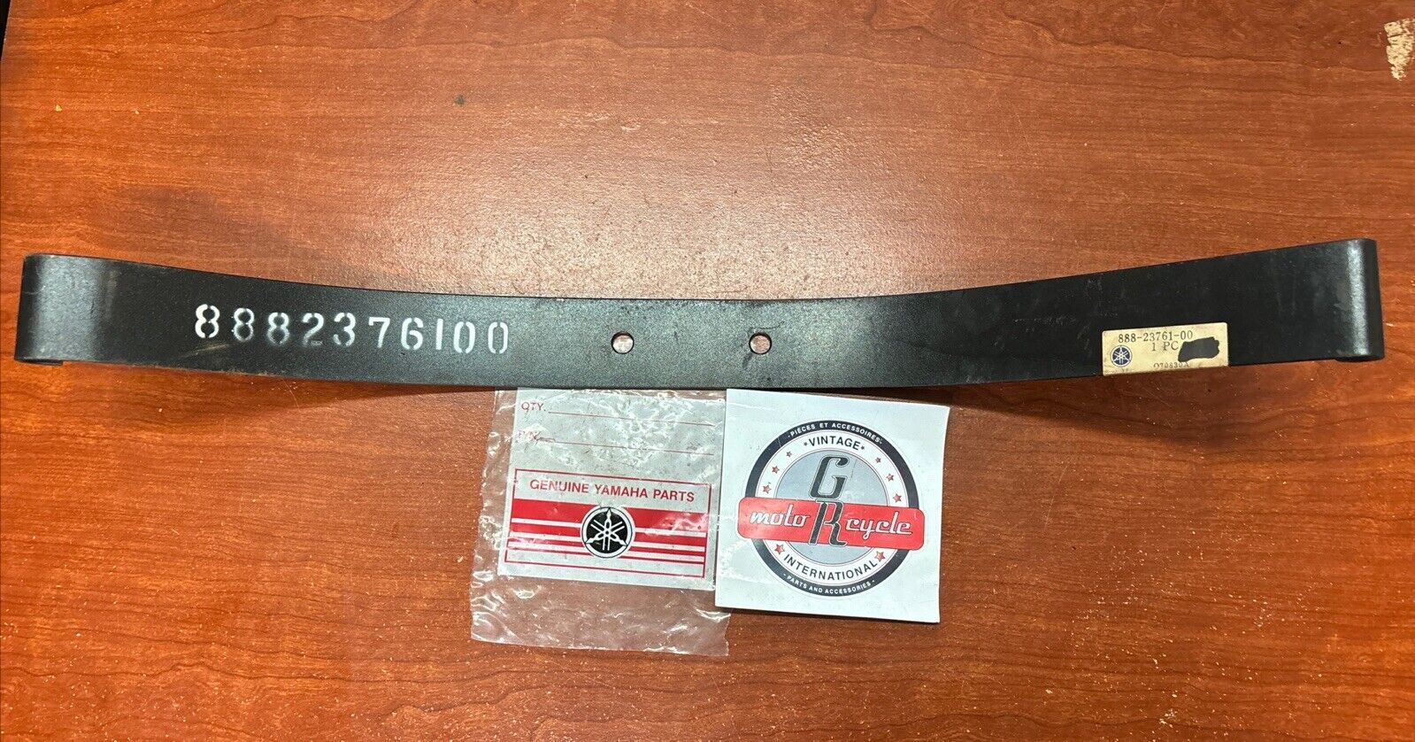 NOS Yamaha BR250 EC340 ET300 ET340 EX440 LEAF 888-23761-00-00 Y183