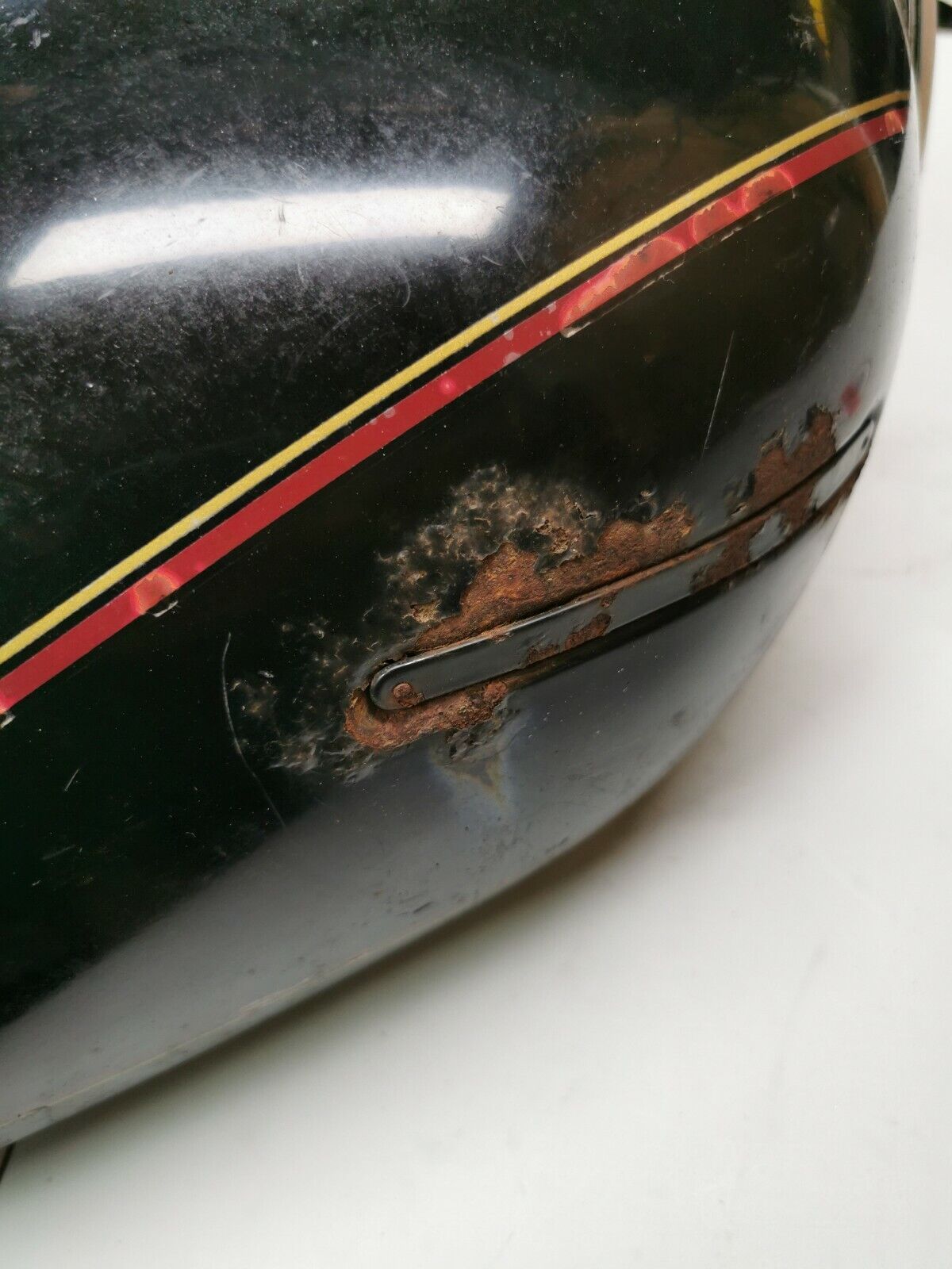 Kawasaki KZ550 LTD 1982 fuel tank gas petrol reservoir 2