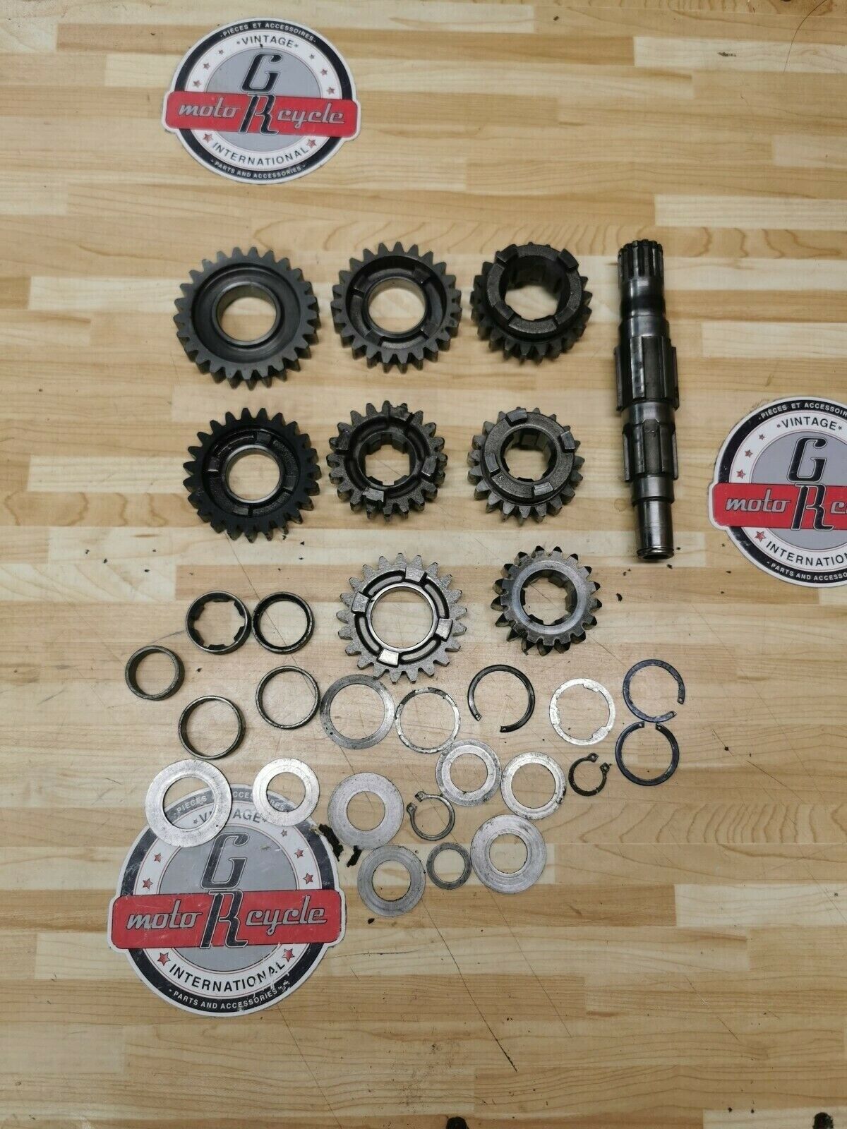 Suzuki RM250 2000 transmission gear shaft mainshaft