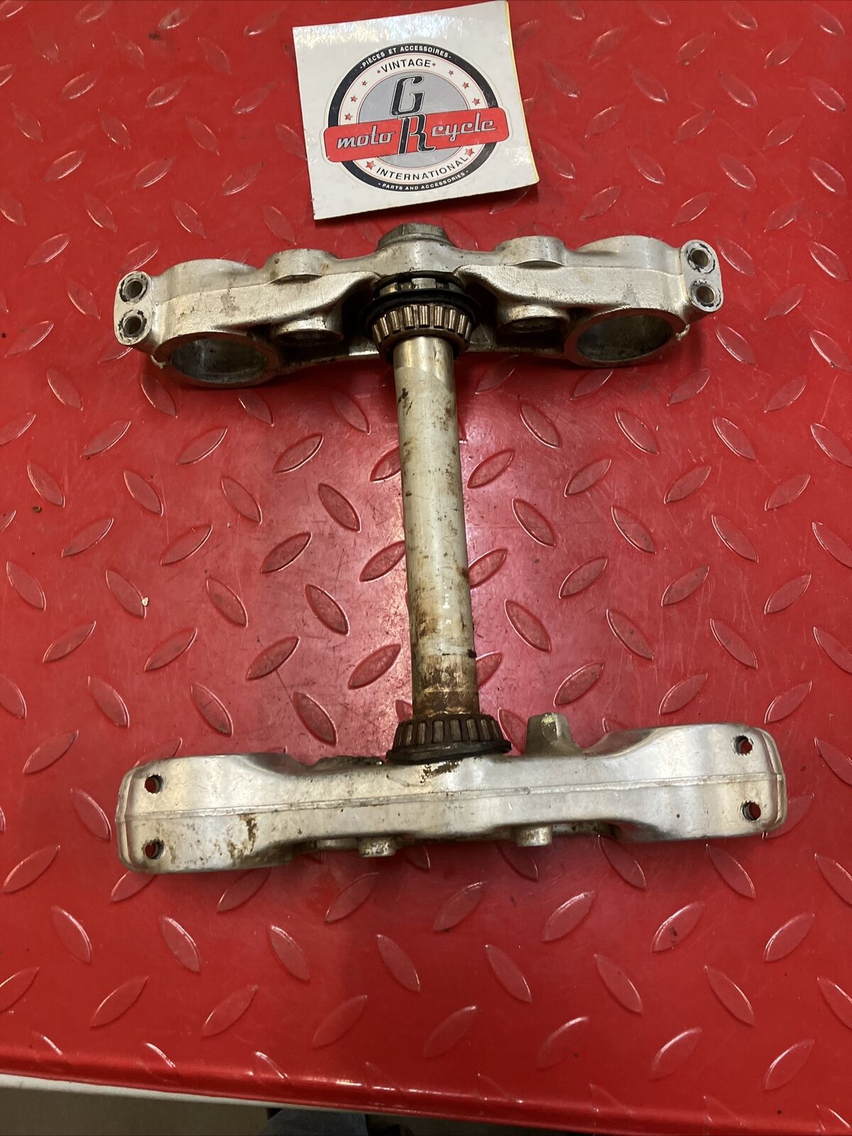 Honda CR250R 1986 steering stem triple clamp tree CR500R 53200-KA4-731