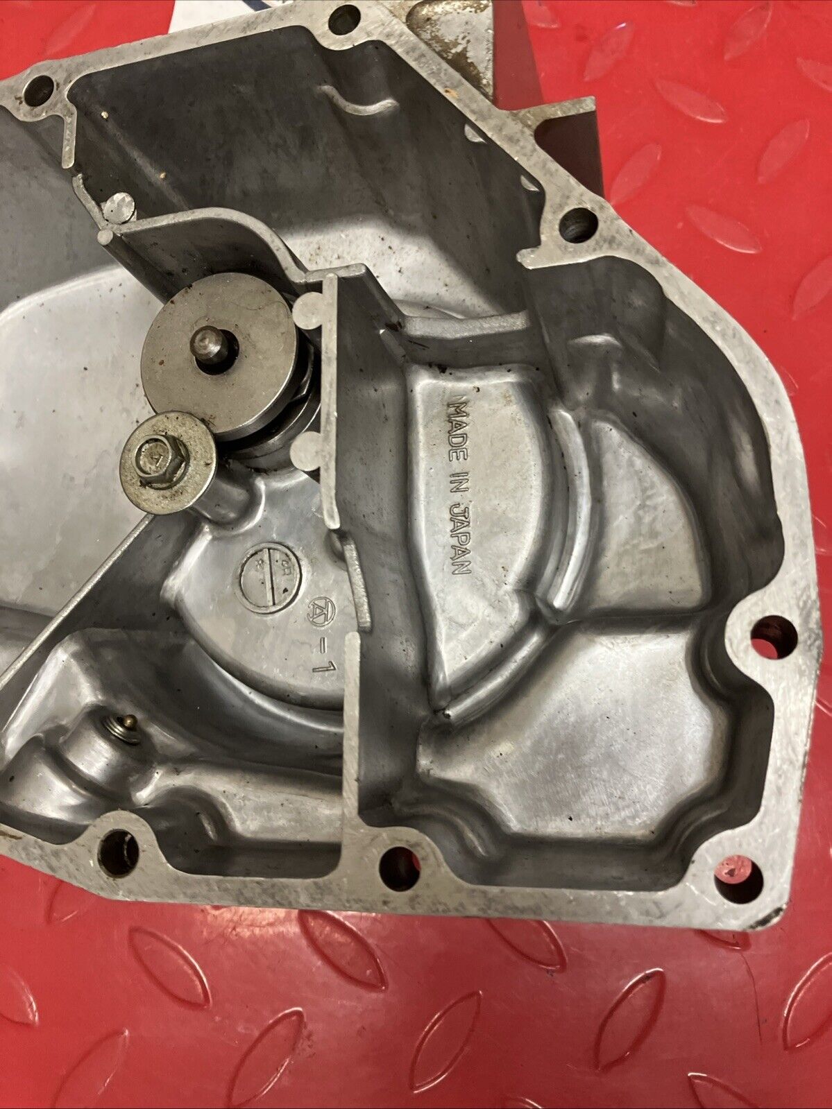Kawasaki KZ1300 1979 1980 1981 1982 transmission clutch cover U7