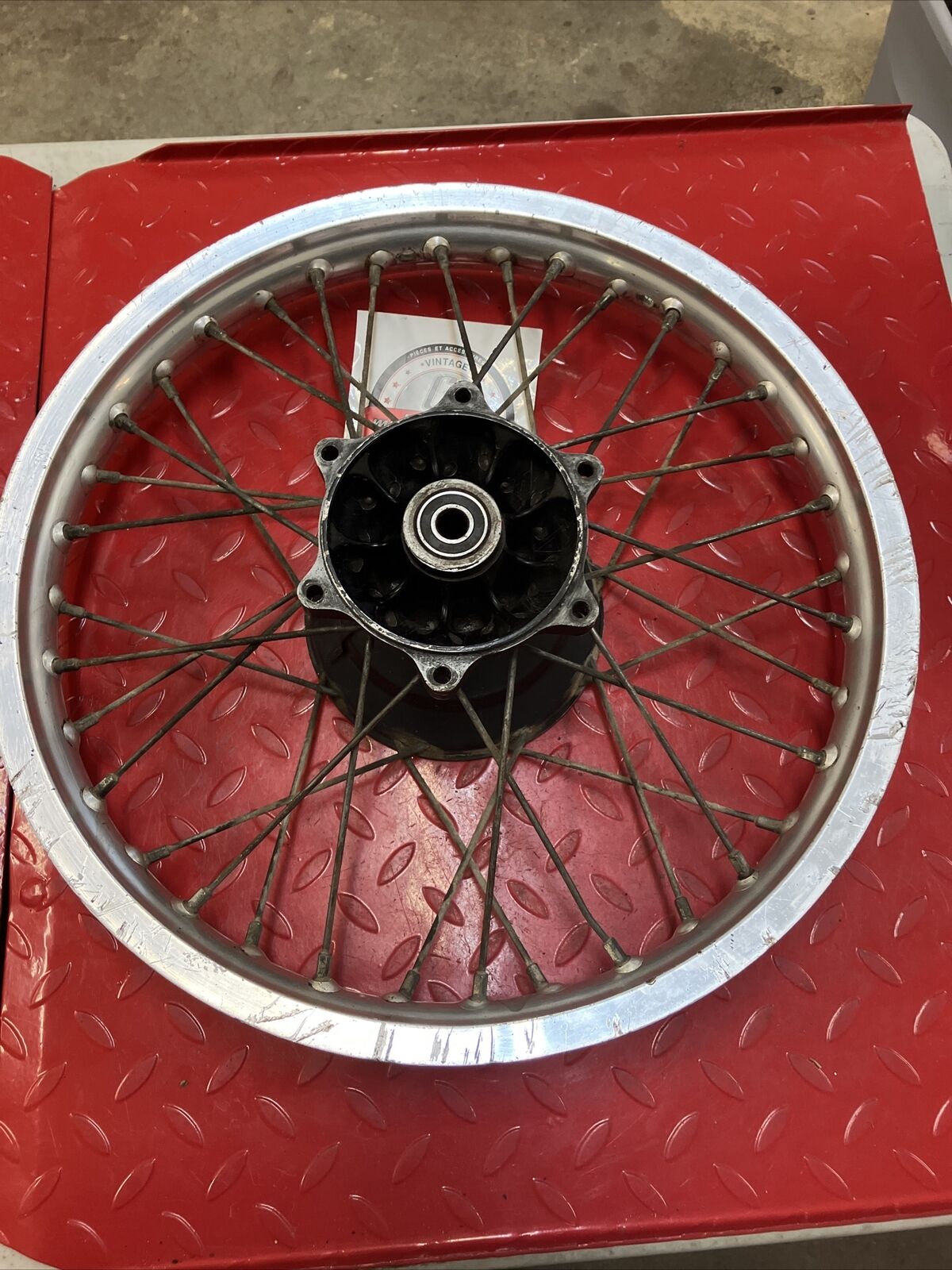 Suzuki RM125 1982 rear wheel hub rim 1981