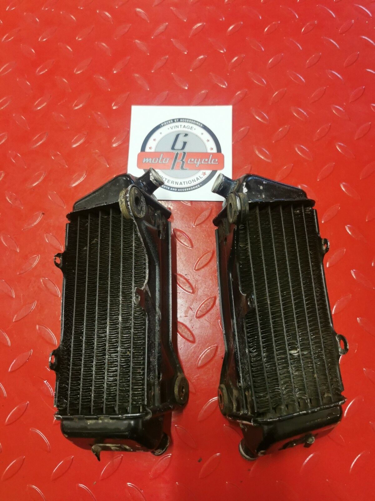 Honda CR125R 1981 left right rad radiator 19010-KA3-305