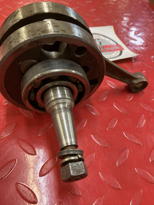Yamaha YZ400 1977 crankshaft crank shaft