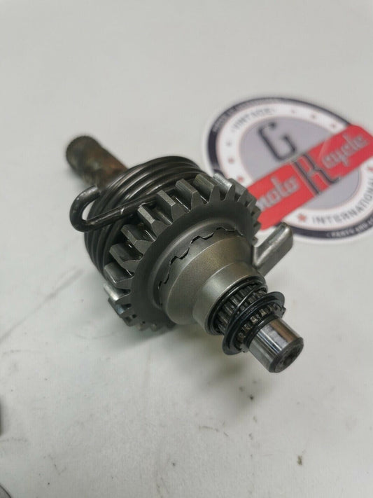 Kawasaki KX125 1980 kickstarter kick starter shaft spindle gear 13066-1005
