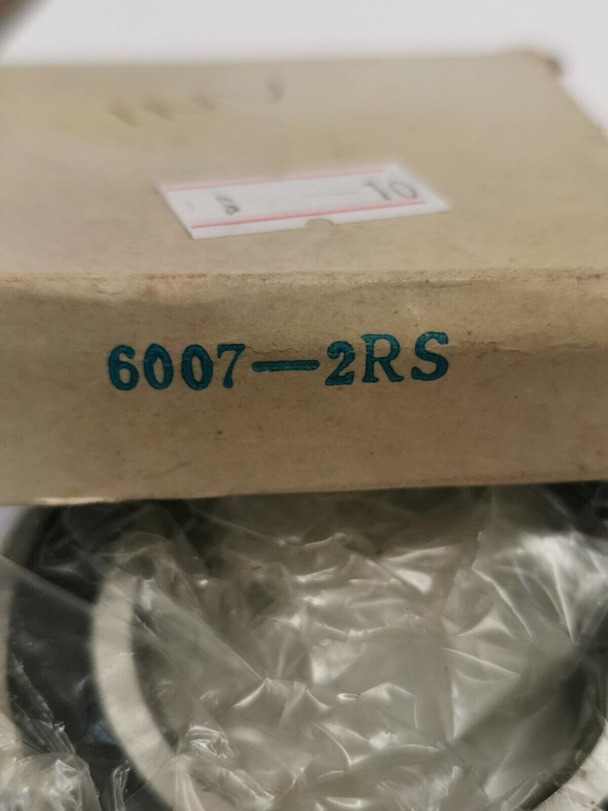 NOS  BALL BEARING 6007-2RS  J18