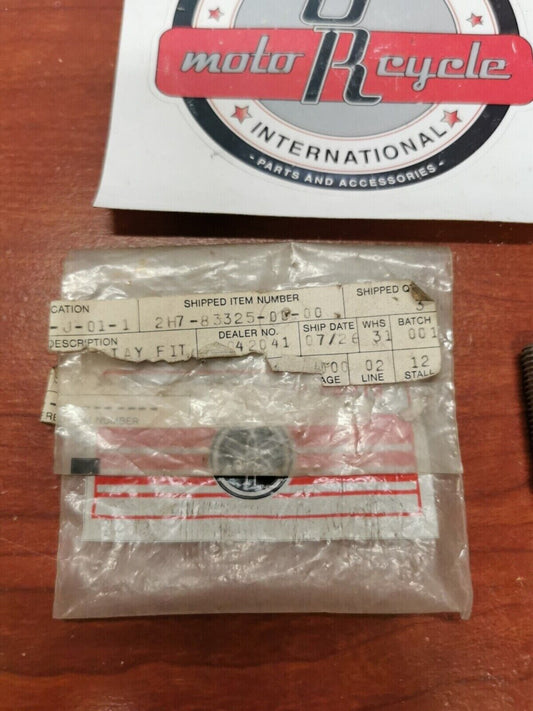 NOS YAMAHA XJ650 XS1100 FLASHER STAY FITTING BOLT 2H7-83325-00-00 Y72