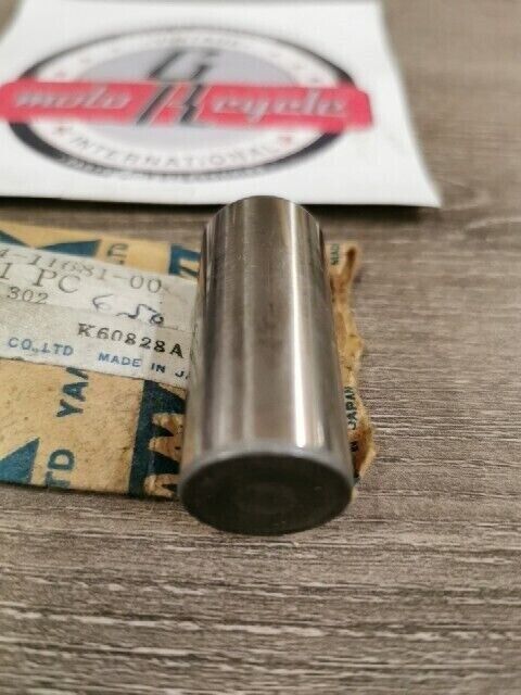 NOS YAMAHA YCS1C CS5 RD200A BW80S PW80E CS3B CRANK PIN 174-11681-00-00 Y155