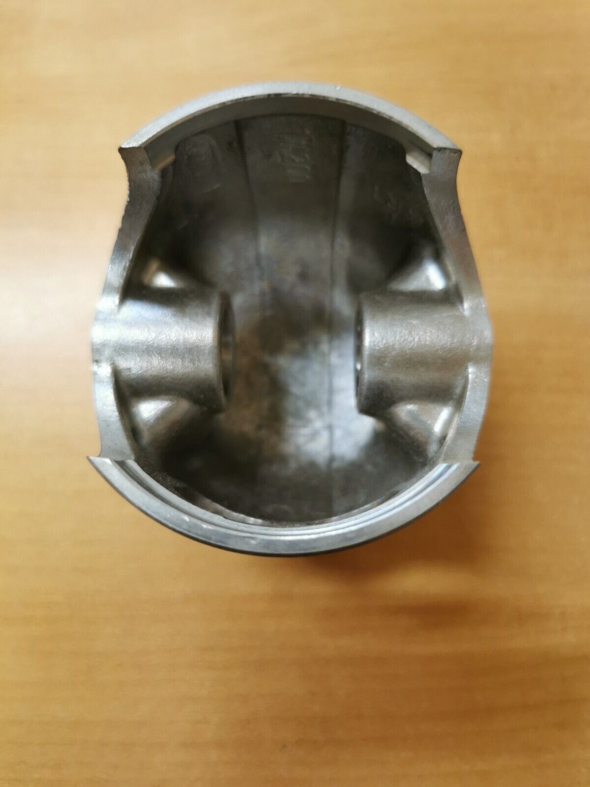 NOS YAMAHA 1979 IT175 Piston 3R6-11631-00-96 Y45