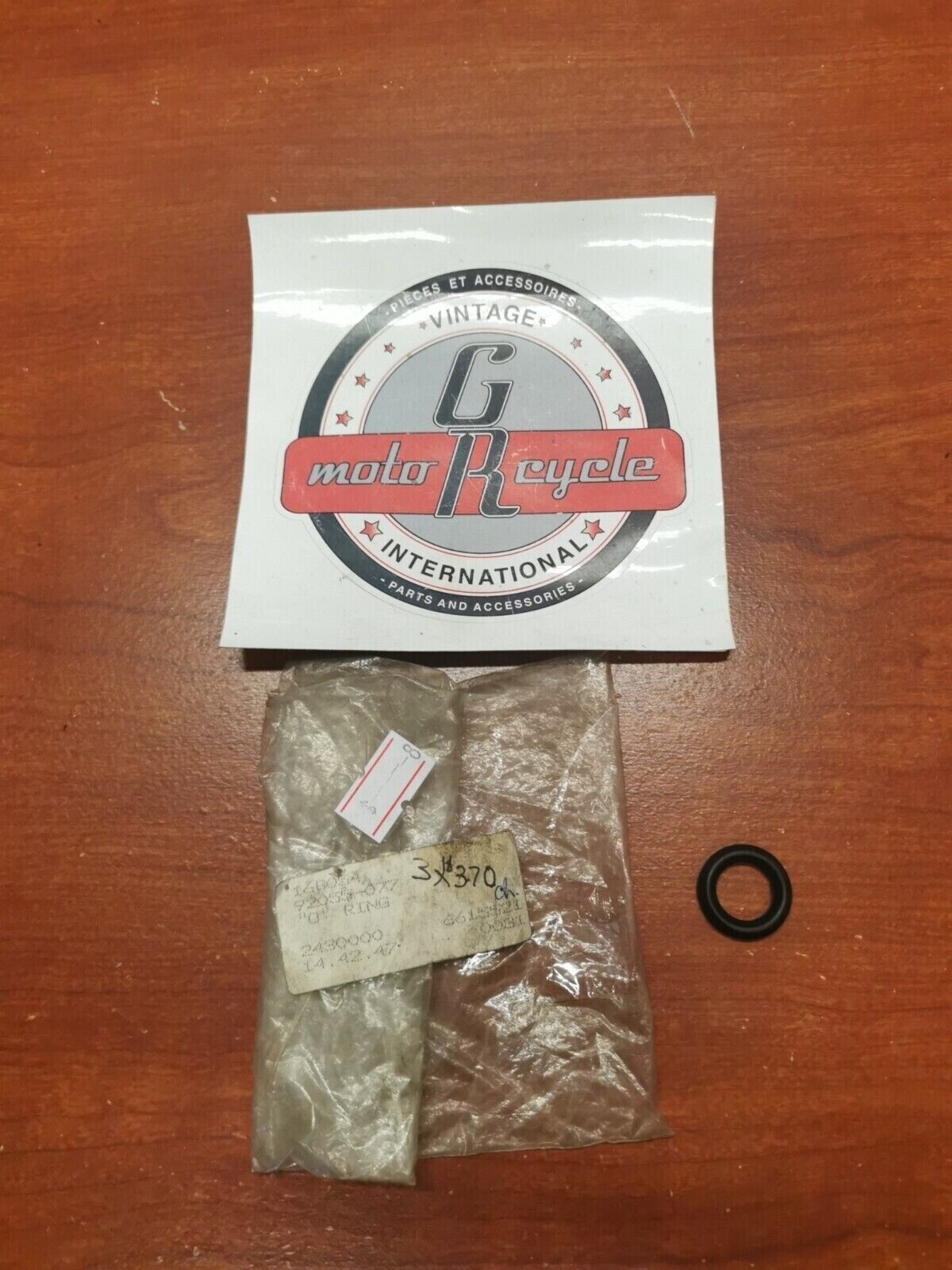 NEW NOS Kawasaki ZX750 KZ650 KZ750 KZ550 ZR550 ZR750 O-RING 92055-077 K35