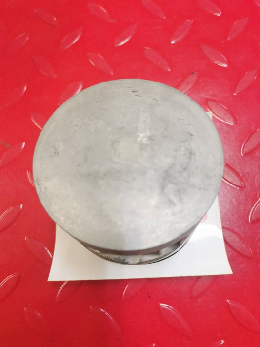 NOS Yamaha IT465 PISTON 1 O/S 0.25 4V6-11635-00-00 Y17