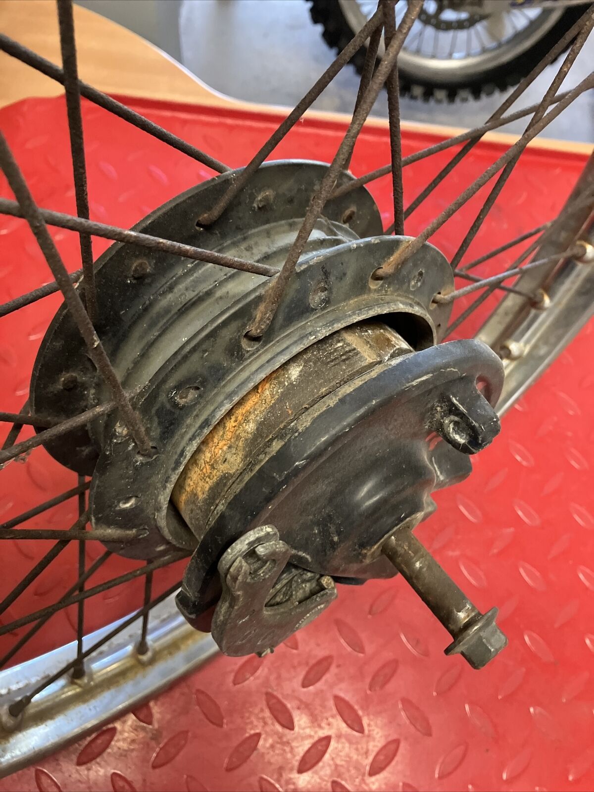 Honda XR100 1981 front wheel and brake panel