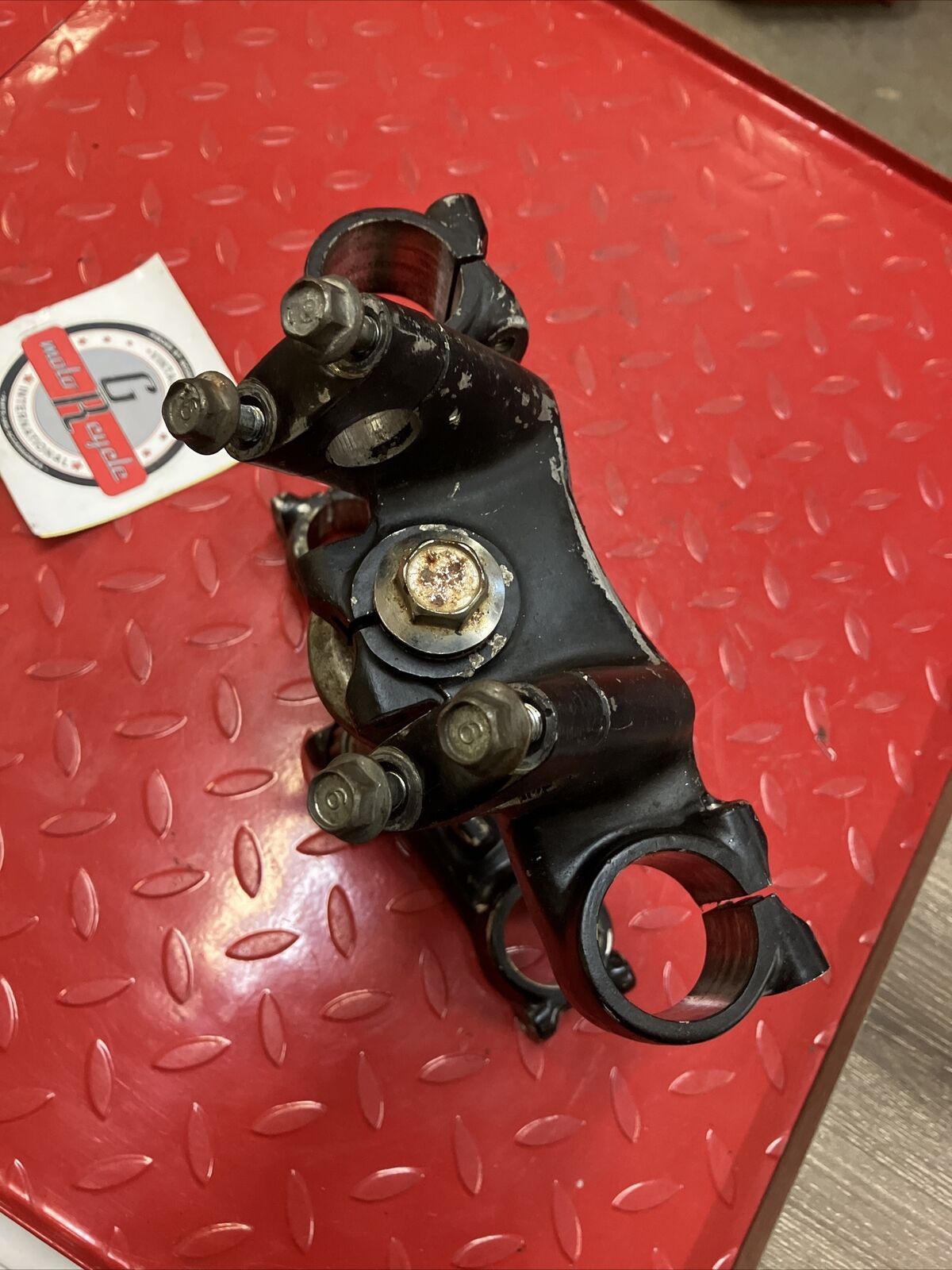 Yamaha YZ400 1977 triple clamp tree steering stem handle crown 1W4-23345-L1-33