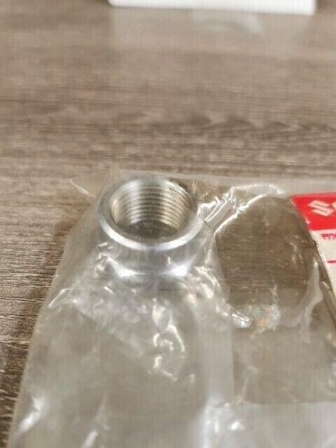 NOS SUZUKI GT250 1973 - 1977 GT550 GT380 GT750 NUT 51353-31700 S36