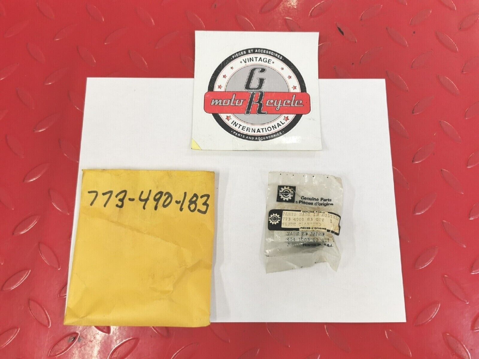 NOS PUCH BOMBARDIER MAXI HANDLE BAR WEDGE NUT 349.1.32.122.1     773-490-183  P3