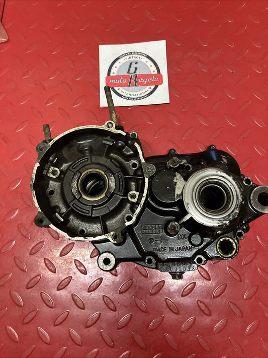 Kawasaki KDX200 1986 crankcase set left right crank case 1987