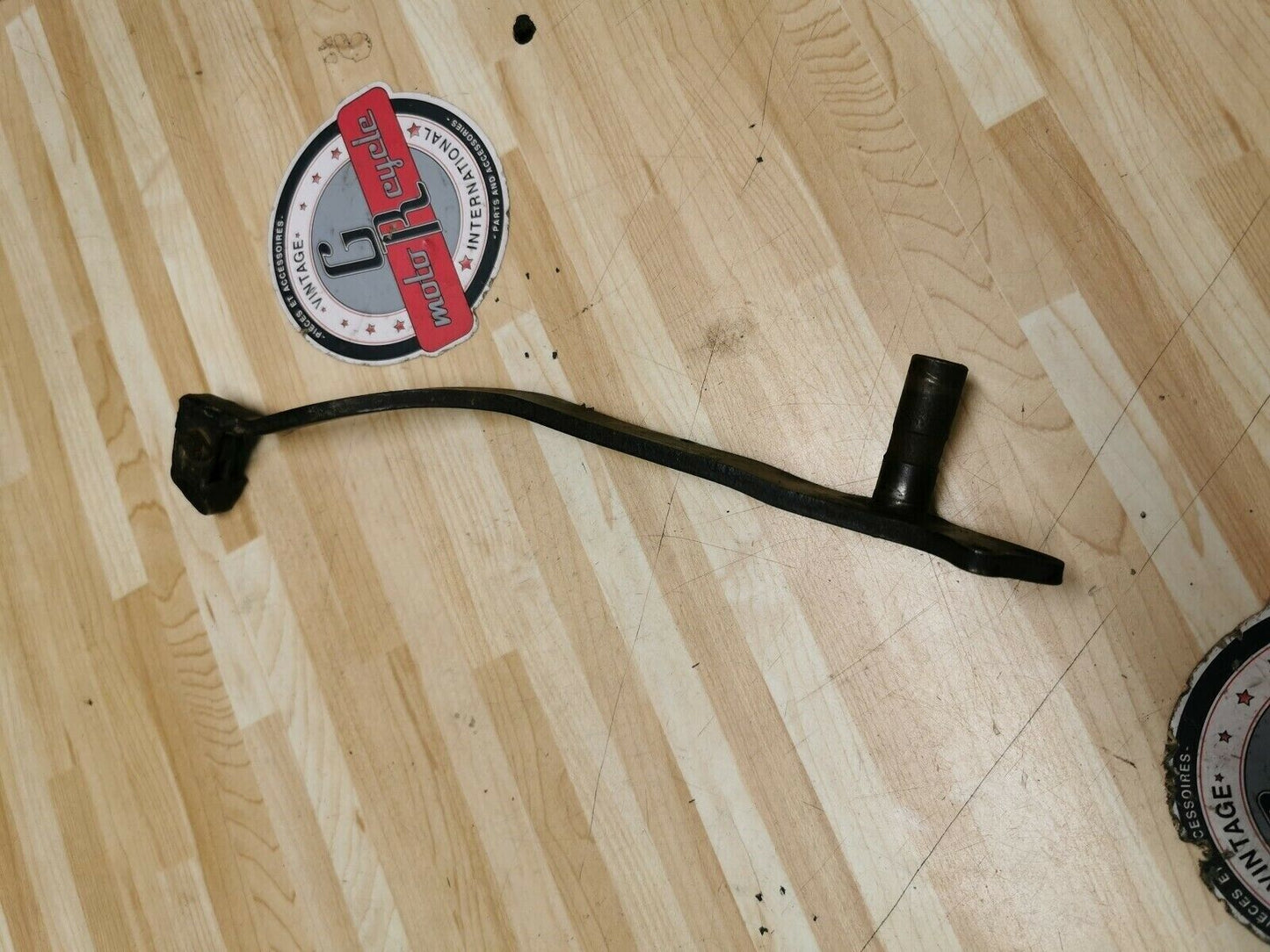 Suzuki DR350 1991 rear brake pedal lever arm