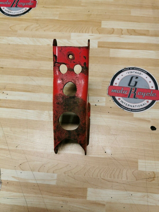 Yamaha TT225 1986 front motor engine mounting mount bracket hanger stay 1987