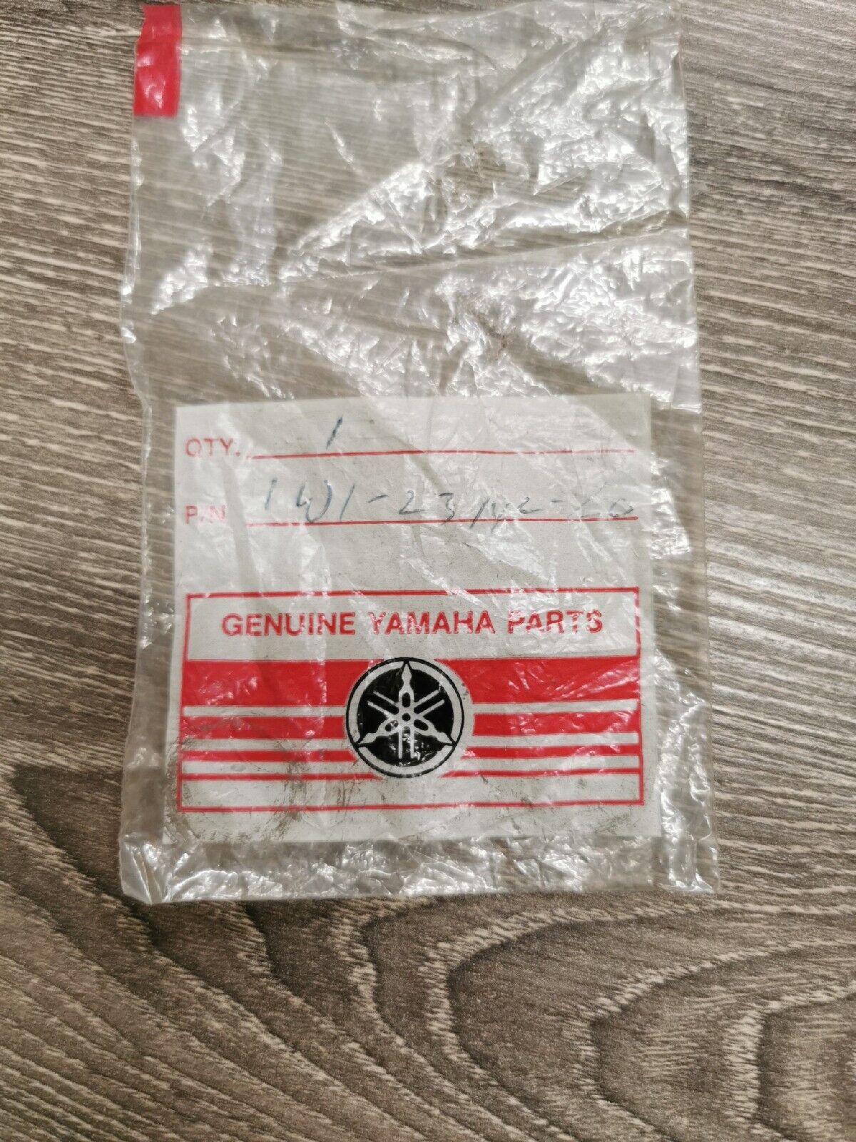 NOS YAMAHA GUIDE FORK SPRING, SEAT SPRING UPPER 1W1-23142-L0-00 Y55