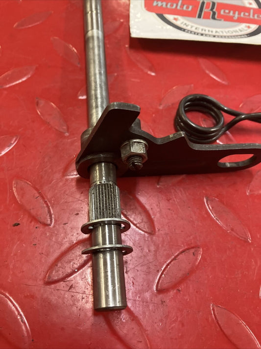 Yamaha DT2 DT250 1972 transmission gearshift gear shift shaft spindle