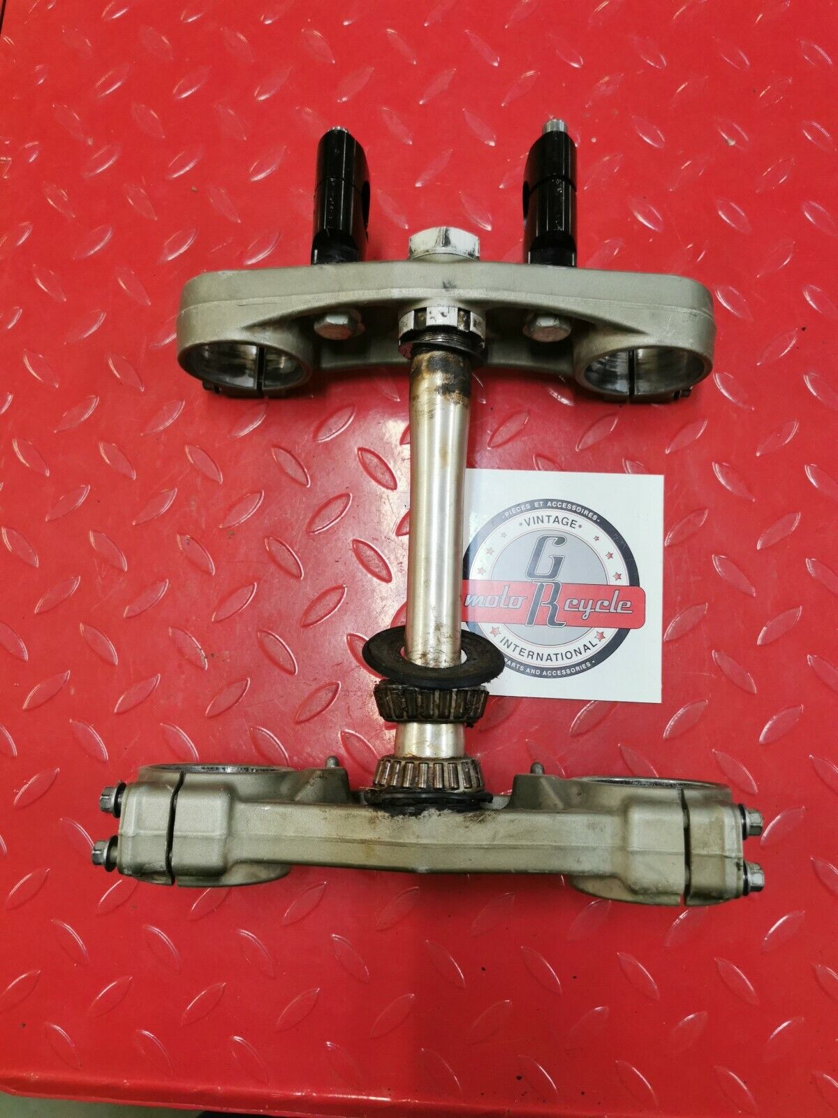 Yamaha YZ250F 2008 steering stem triple clamp tree 5XC-23340-P0-00